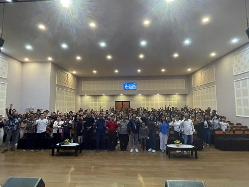 Forum Literasi Digital Kemenkominfo sukses diselenggarakan di Makassar