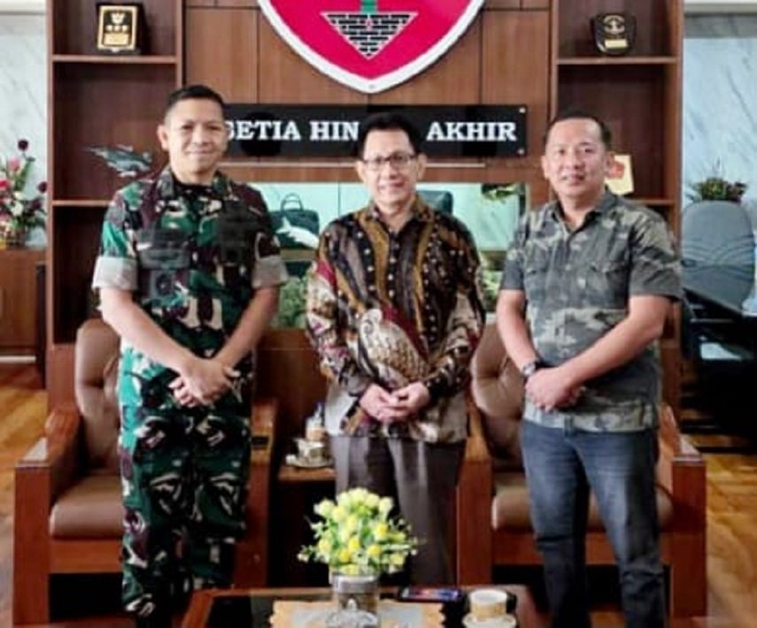 Sambut Nakhoda Baru PWI Sulsel, Kasdam XIV/Hasanuddin: Mari Kerja Sama di Lapangan!