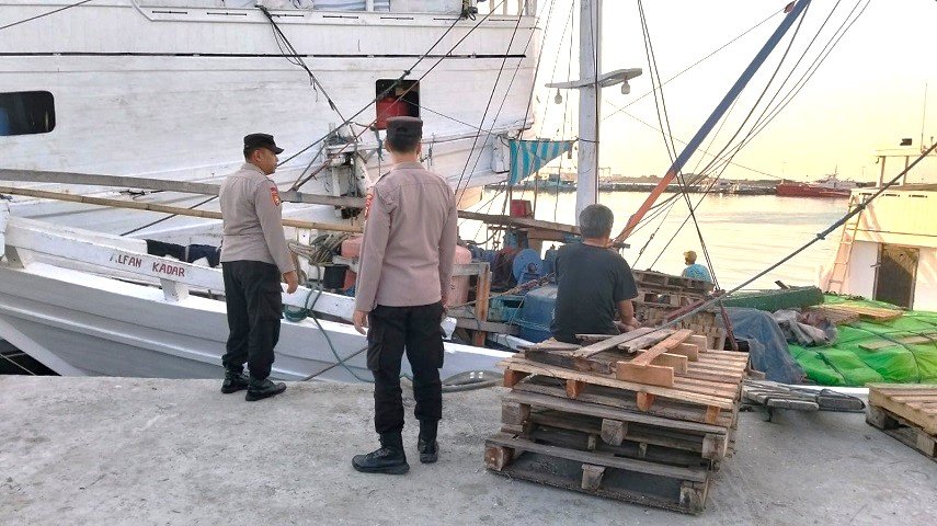 Demi Kelancaran Bongkar Muat dan Penyeberangan, Polsek Paotere Gencarkan Patroli Humanis