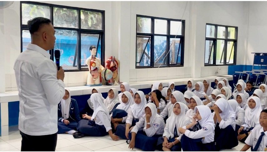 Lewat MPLS, Satresnarkoba Polres Pelabuhan Makassar Tanamkan Kesadaran Anti Narkoba kepada Pelajar