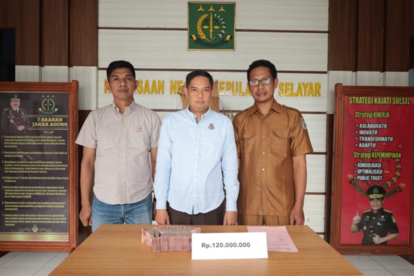 Sidang Digelar Senin 3 Maret 2025, Kepala Desa Bonea Merasa Yakin Menangkan Praperadilan dan Tuntutan Ganti Rugi Rp 1,3 Miliar