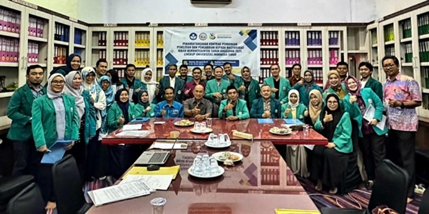 Sebanyak 29 Dosen UIT Makassar Tandatangani Kontrak Hibah Penelitian dan PKM Kemdiktiristek 2025