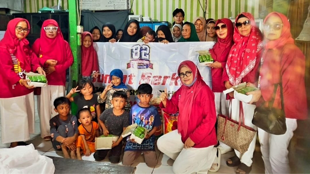 Meriahkan HUT Kemerdekaan RI, Tim Jumat Berkah IKA SMANSA 82 Anjangsana ke PA Jabal Rahmah