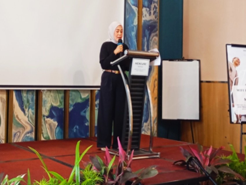 Komisaris Utama Tifa Group Holding Company Hj. Fakiha Fattah