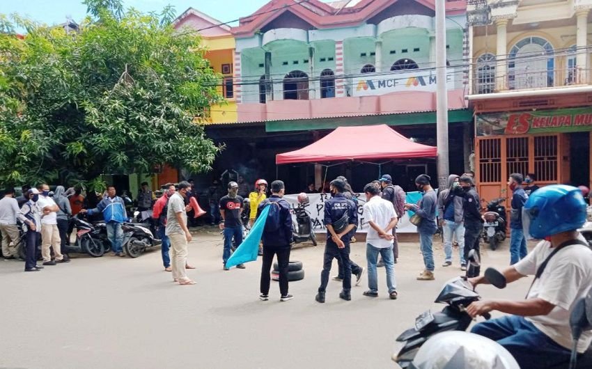 Tuntut Hak Karyawan, Pengurus DPC KSPSI Maros Duduki Kantor PT Mega Auto Finance