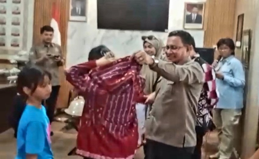 Bawa Misi Juara, Dua Suara Emas Makassar Siap Harumkan Sulsel di Pesparawi Nasional XIV