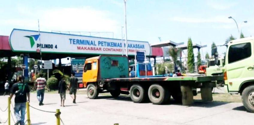 Kumpulan gambar untuk Belajar mewarnai Mobil Truk  