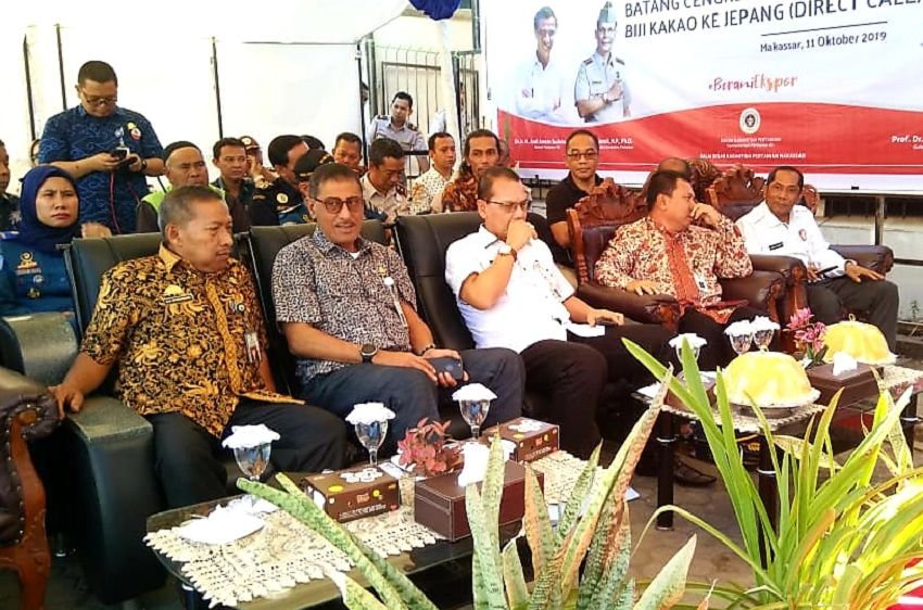 Perdana, Kementan Sertifikasi Ekspor Batang Cengkih Sulsel ke India