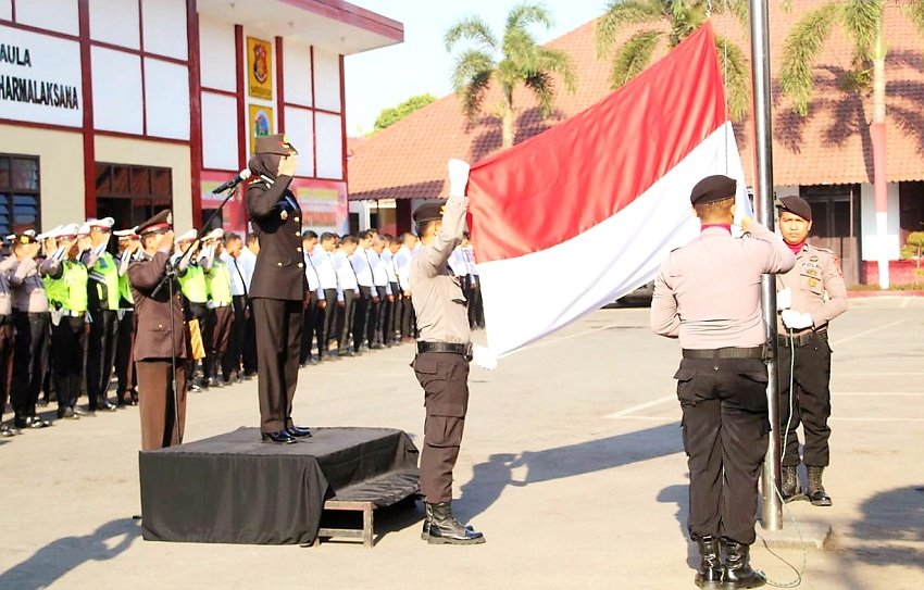 Peringati Hari Sumpah Pemuda ke-91, Polres Gowa Gelar Upacara Bendera